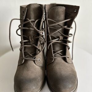 Timberland Sutherlin Bay Waterproof Lace Slouch Boot Olive Suede (NWB; Size 7)